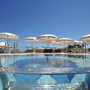 Gradara 3*, Bellaria-Igea Marina Italia