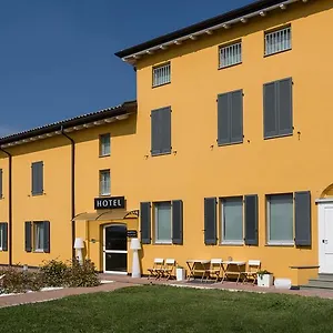 Forlanini 52 3*, Parma Italia